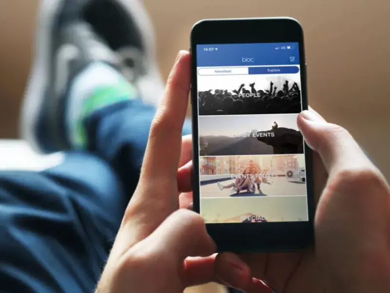 Travel Companion Apps and Sites