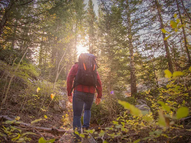 Solo Hiking Tips for Women